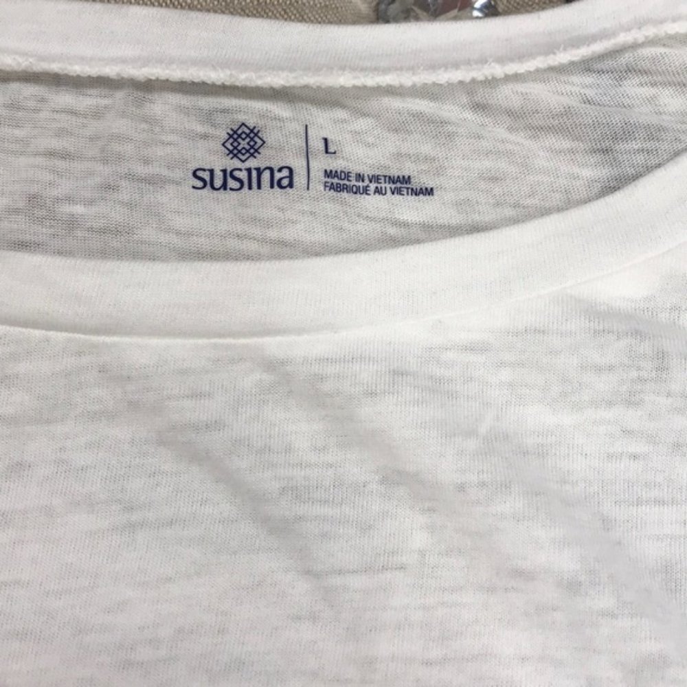 🛍3/$30🛍🎁SUSINA Ruched Burnout T-Shirt - Picture 4 of 7